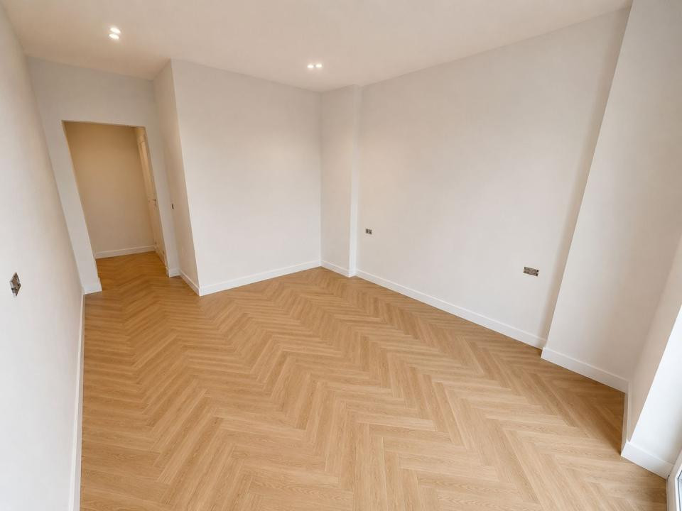 Apartament cu 3 camere, parcare, în Elite Junior 