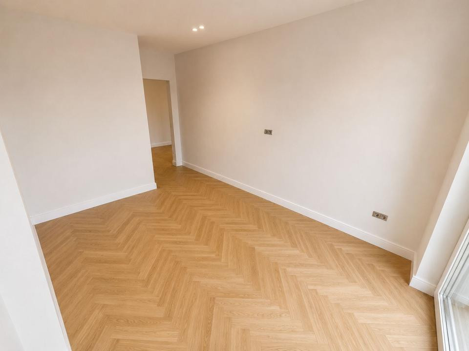 Apartament cu 3 camere, parcare, în Elite Junior 