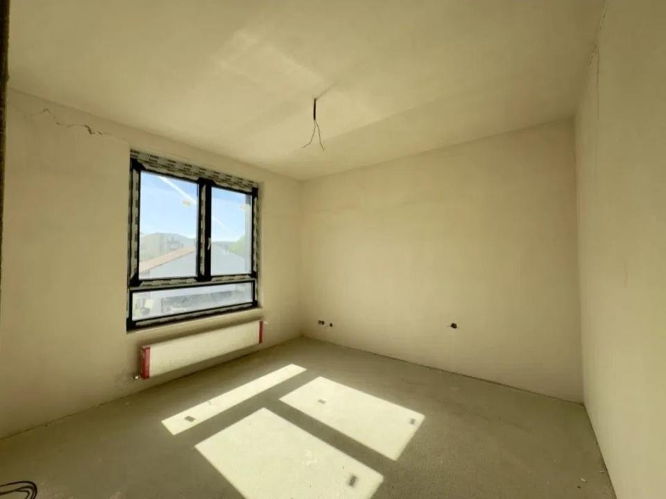 Apartament 3 camere, parcare, Park Lake