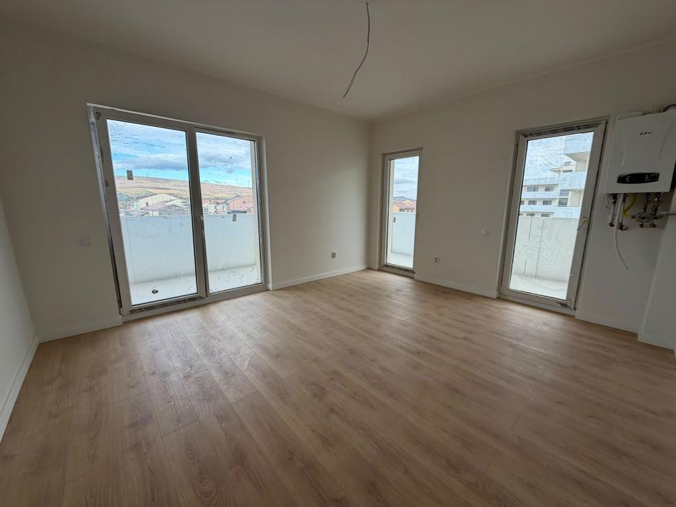 Apartament 3 camere, parcare, terasa,et intermediar, Eroilor Residence