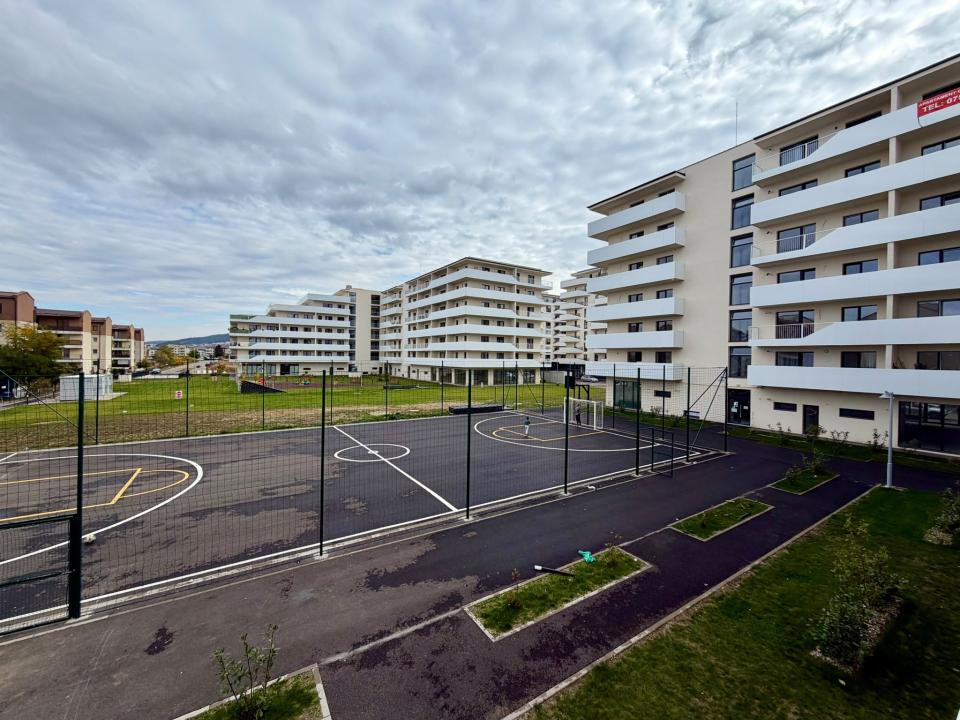 Apartament 3 camere, parcare, terasa,et intermediar, Eroilor Residence