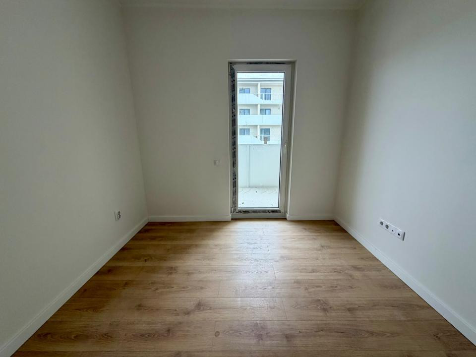 Apartament 3 camere, parcare, terasa,et intermediar, Eroilor Residence