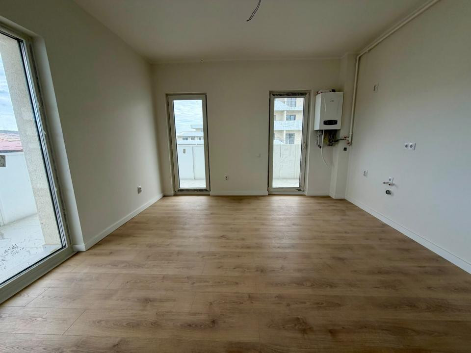 Apartament 3 camere, parcare, terasa,et intermediar, Eroilor Residence